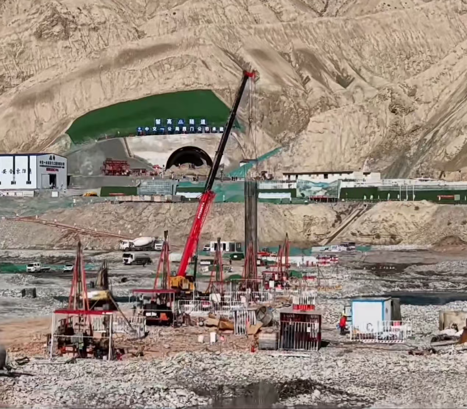 Zhengju New Materials Successfully Delivered the UHMWPE Pipe System for the G217 Expressway Tunnel Project