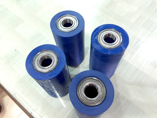 UHMWPE Rollers: Advanced Manufacturing, Smart Capabilities, and Industrial Applications in 2025